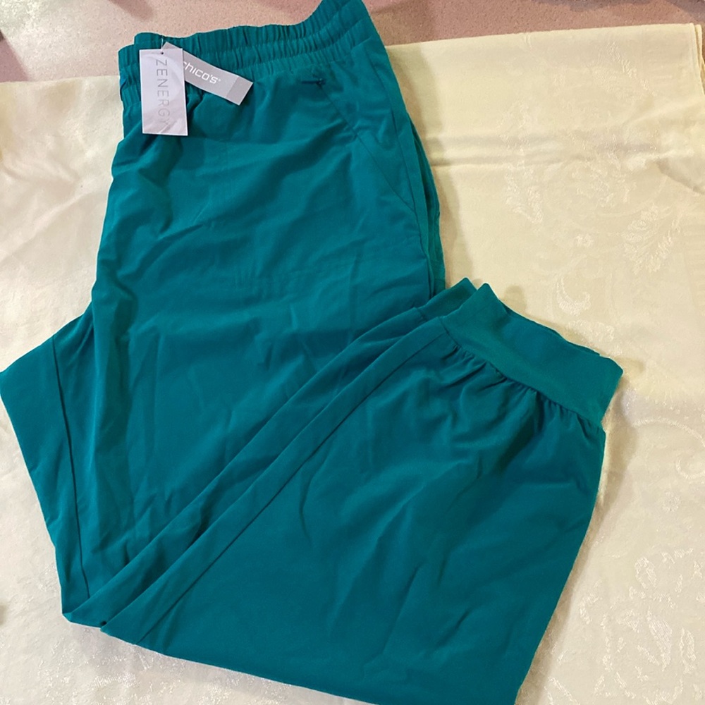 Chico’s Zenergy Women’s Pants